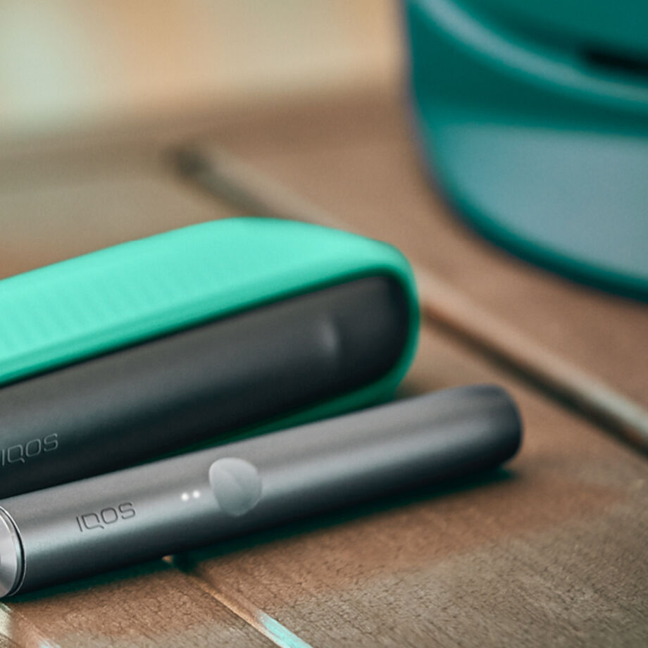 An IQOS ILUMA Sleeve adds bright colour to your device.