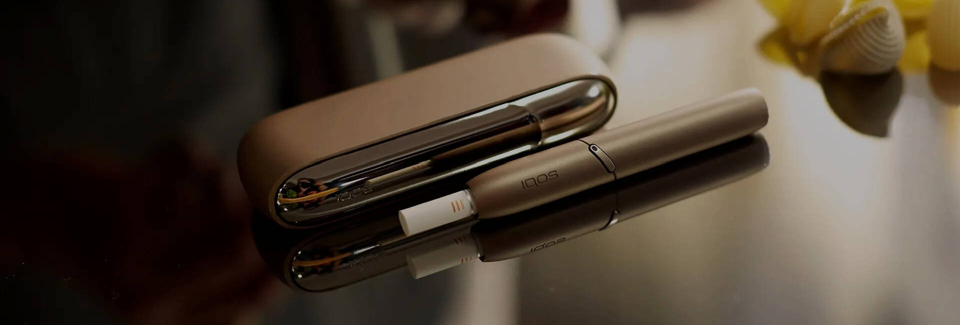 IQOS 3 Kit on a table