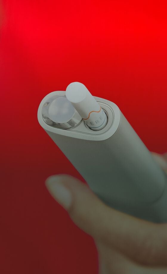 An IQOS ILUMA ONE device.